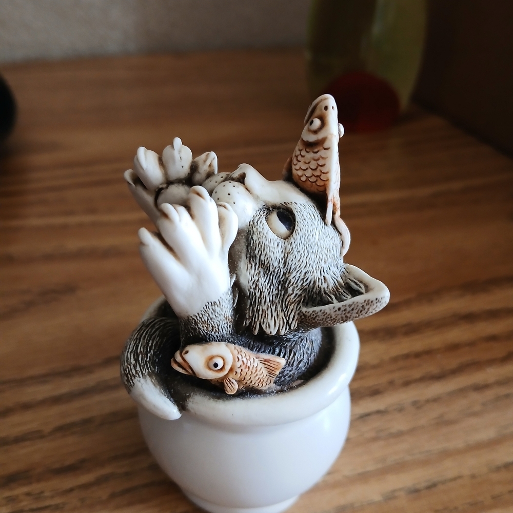Cat Fish Jar Figurine VTG Trinketbox Treasure Jests Cat 1999